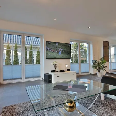 Apartment Mare Mare 1 *